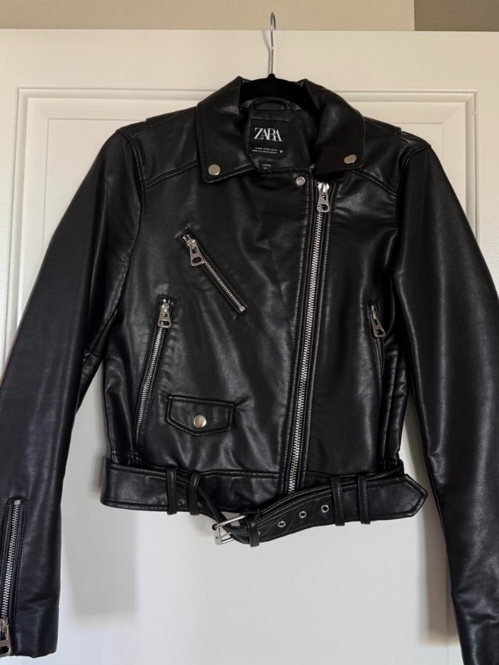 Zara Women's Black Jacket